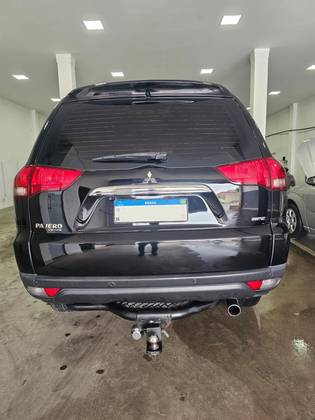 MITSUBISHI PAJERO 3.2 HPE 4X4 7 LUGARES 16V TURBO INTERCOOLER DIESEL 4P AUTOMÁTICO